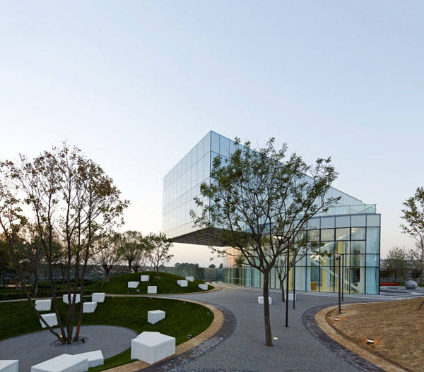 Photo Credit: Vanke Daxing Retail and Leisure Centre, by SPARK and BAN Landscape,  Beijing, China