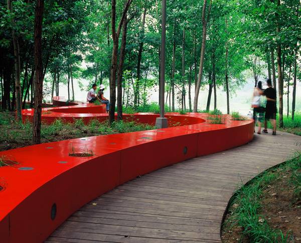 Natural landscape - The Red Ribbon Park. Credit: Turenscape