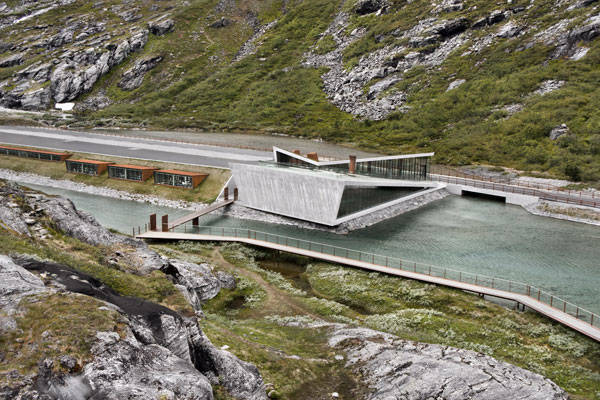 Trollstigen National Tourist Route by Reiulf Ramstad Architects. Photo Credit: Diephotodesigner.de