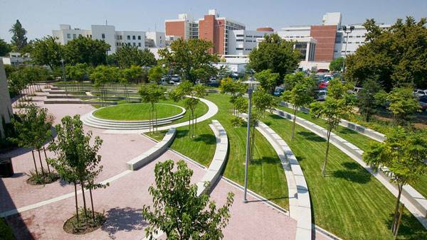 University of California San Francisco Regional Medical Center. Photo Credit: Tom Fox