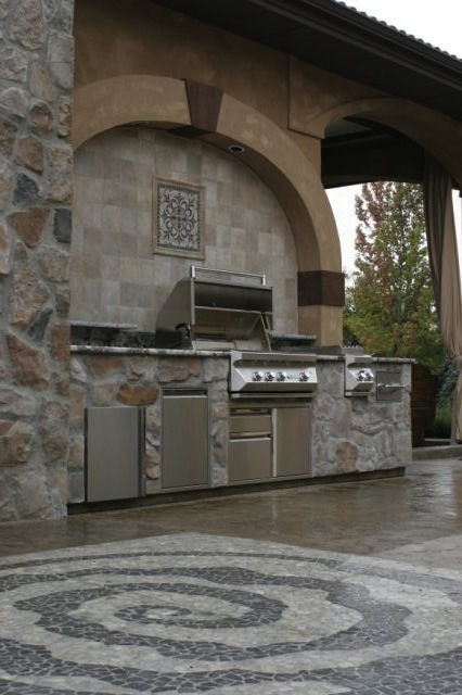 The Ultimate Outdoor Kitchen