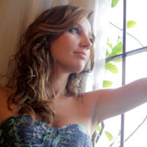 Profile picture of Monique Briones